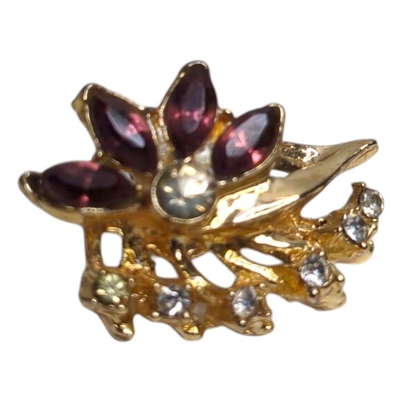 Vintage Purple Clear Rhinestone Gold Tone Floral Clip On Screw Back Earrings - Picture 4 of 7